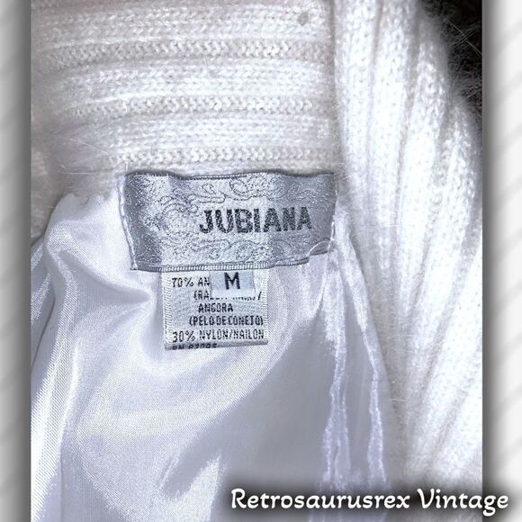 Vintage 1980’s Retro Oversized Offwhite Angora Cardigan Sweater - Picture 12 of 14